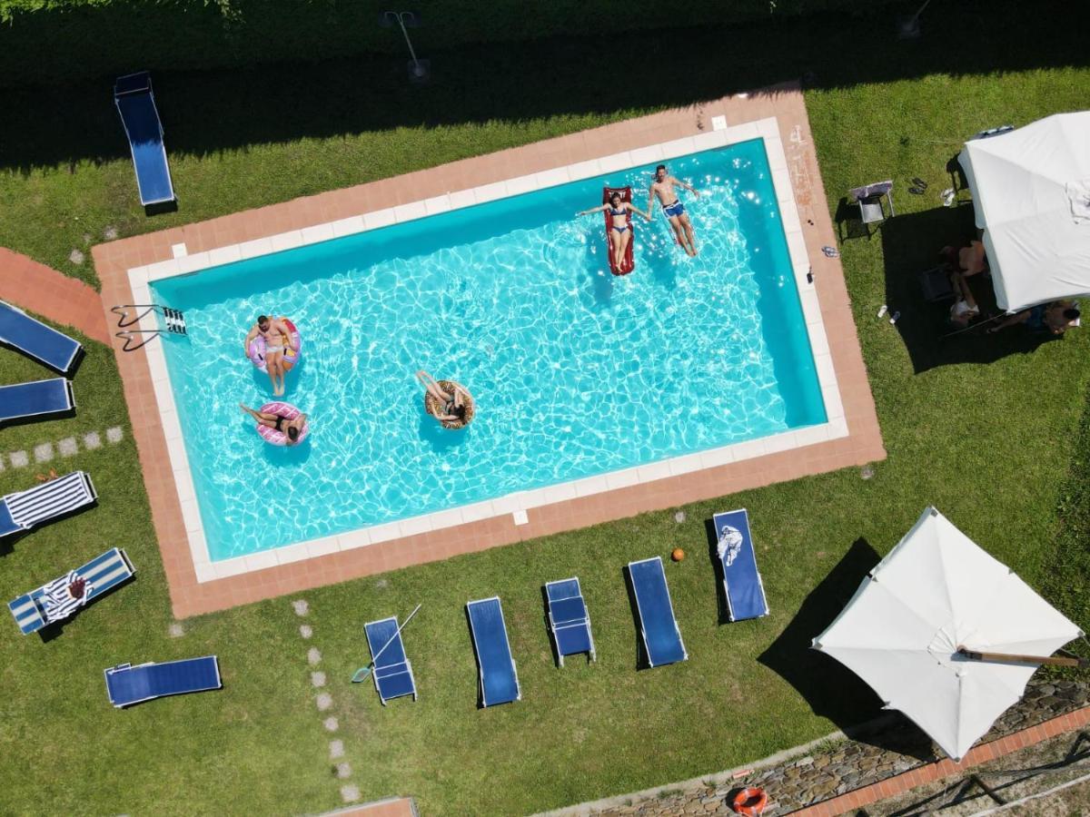 Agriturismo Tenuta Adamo 루카 외부 사진
